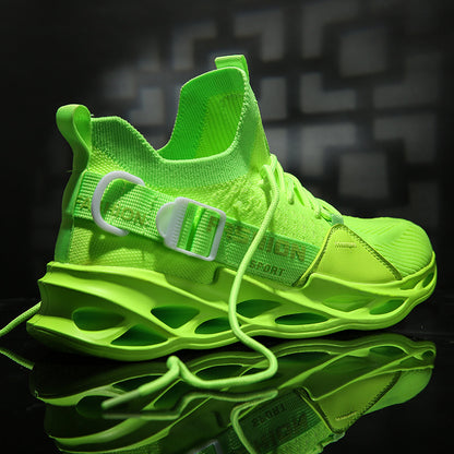 Men's Street Casual Sneakers — Catwalk-Inspired Fashion Shoes