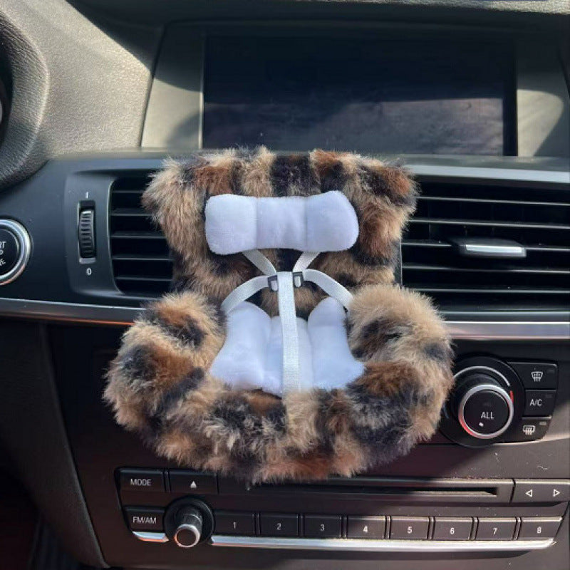 Cross-border applicable to labubu doll safety seat cute doll air outlet aromatherapy ornaments car interior decoration