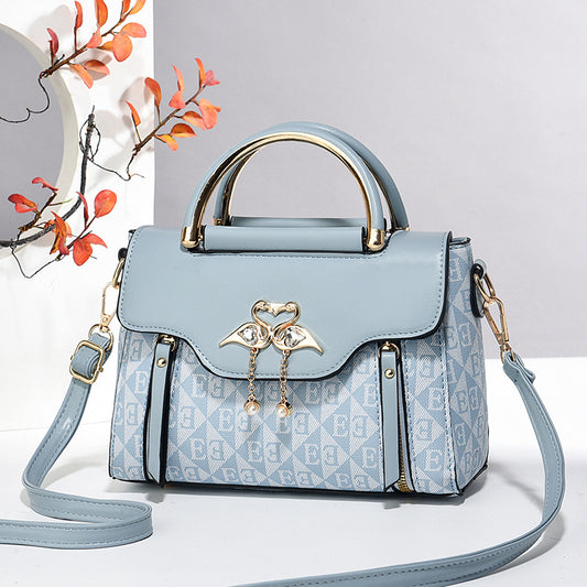 Women's handbags 2024 new fashion trend embossed solid color versatile casual shoulder messenger bag